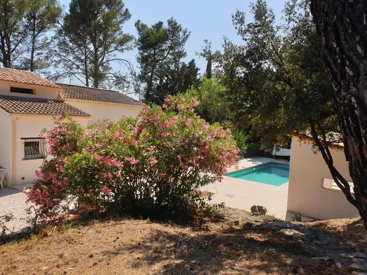 La Bastide Blanche Magnifique Villa 5 Etoiles 5 Chambres Et Piscine Privee Sur 6500 M Var Lorgues Dış mekan fotoğraf
