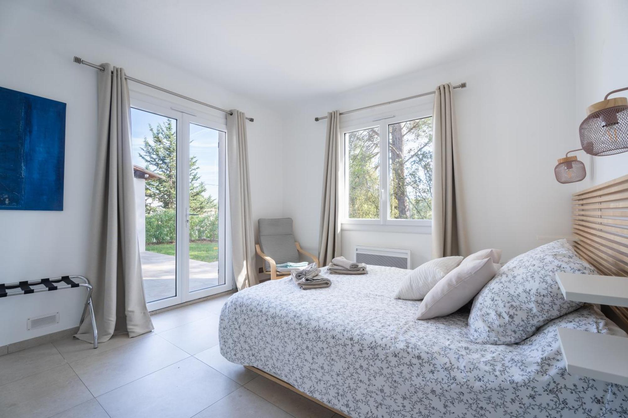 La Bastide Blanche Magnifique Villa 5 Etoiles 5 Chambres Et Piscine Privee Sur 6500 M Var Lorgues Dış mekan fotoğraf